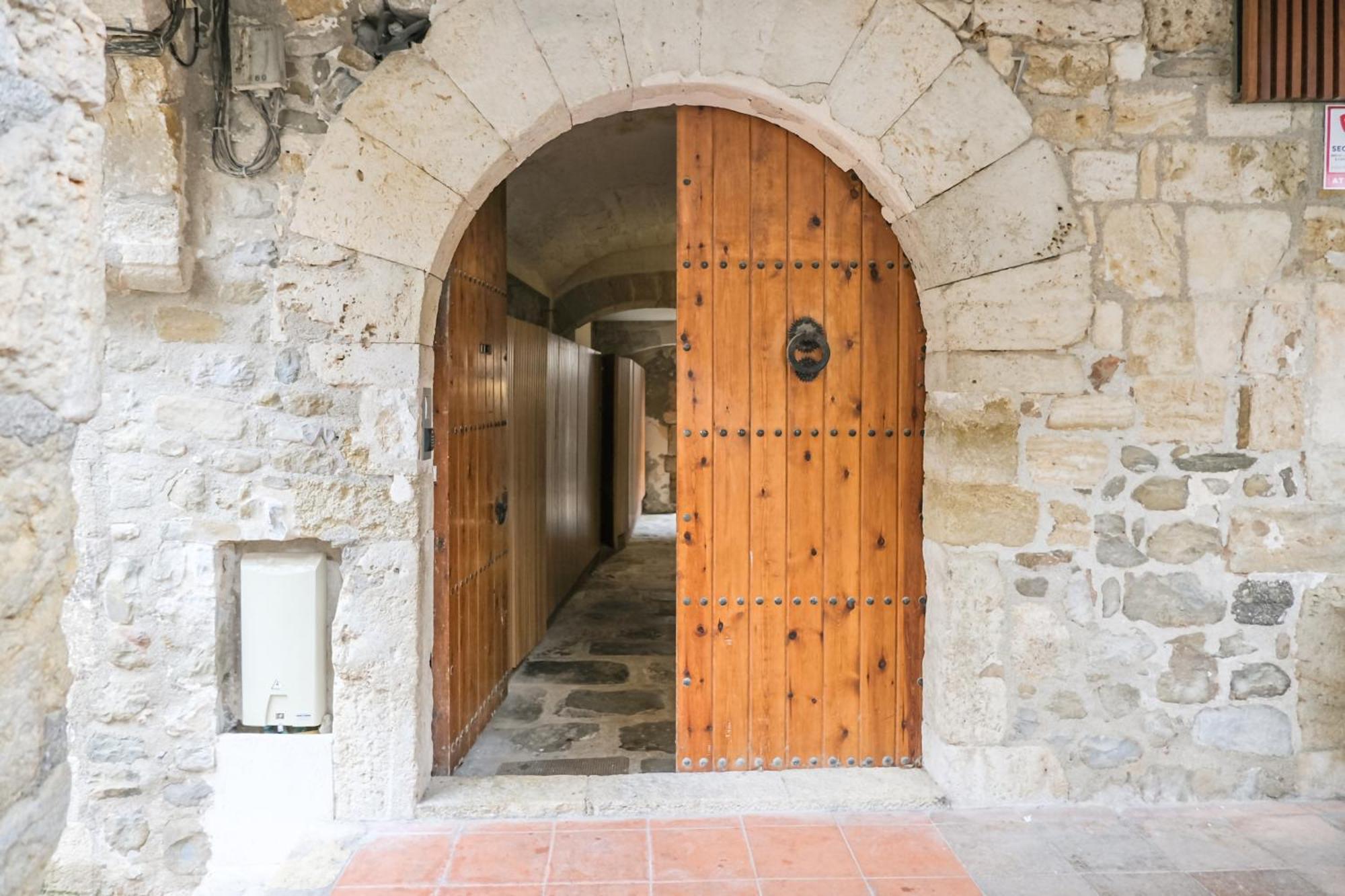 Can Cintet 21Nuevo Apartamento Moderno En Besalú المظهر الخارجي الصورة