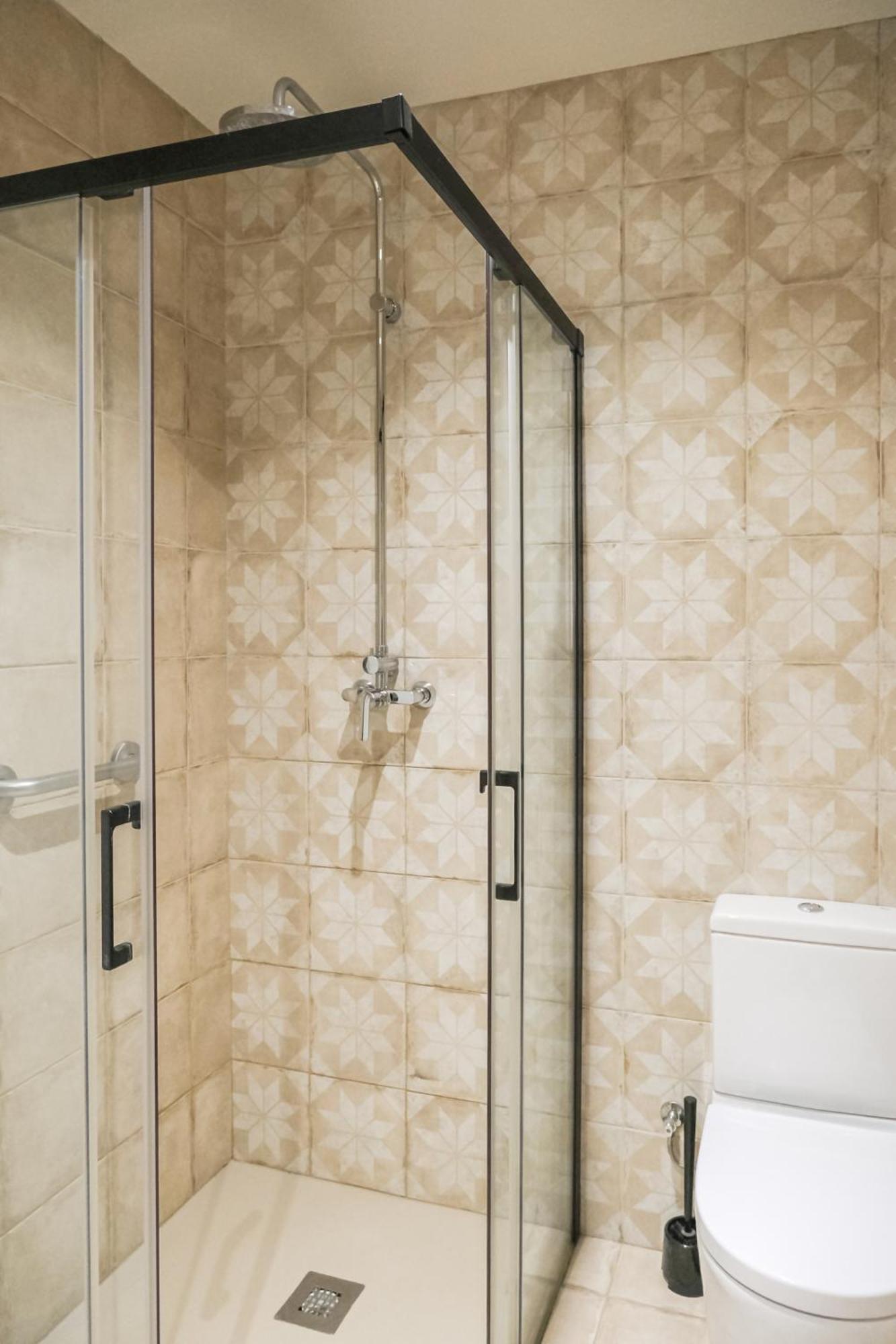 Can Cintet 21Nuevo Apartamento Moderno En Besalú المظهر الخارجي الصورة